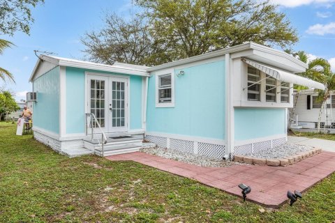 Villa ou maison à louer à Davie, Floride: 2 chambres, 74.14 m2 № 2154119 - photo 11