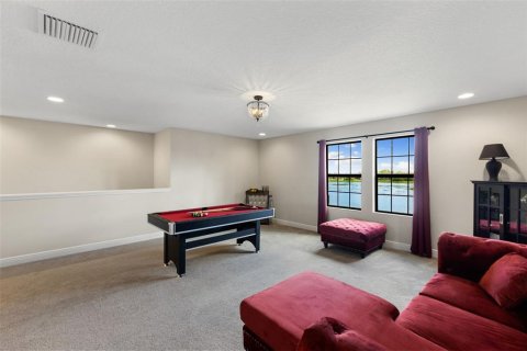 House in Riverview, Florida 5 bedrooms, 335.01 sq.m. № 1805482 - photo 28