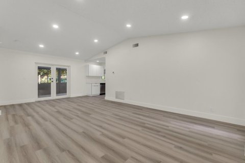 Casa en venta en Lauderhill, Florida, 4 dormitorios, 148.64 m2 № 2400663 - foto 22