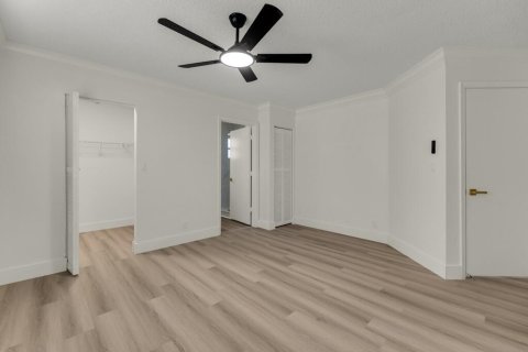 Casa en venta en Lauderhill, Florida, 4 dormitorios, 148.64 m2 № 2400663 - foto 20