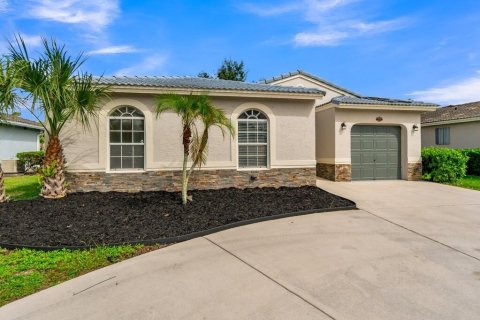 Casa en Lauderhill, Florida 4 dormitorios, 148.64 m2 № 2400663