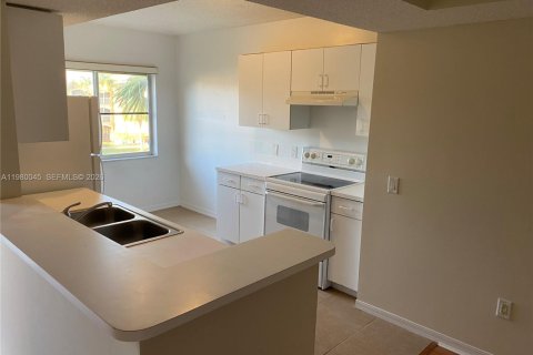 Copropriété à vendre à Pembroke Pines, Floride: 3 chambres № 2046372 - photo 9