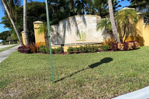 Copropriété à vendre à Pembroke Pines, Floride: 3 chambres № 2046372 - photo 2