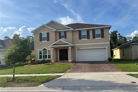 House in Kissimmee, Florida 5 bedrooms, 261.43 sq.m. № 1885587 - photo 3