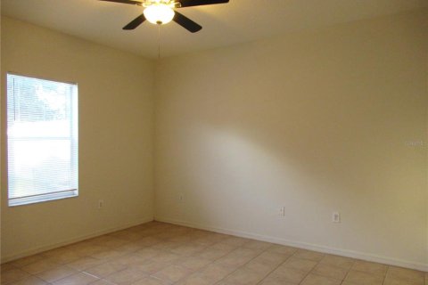 Villa ou maison à louer à Apollo Beach, Floride: 3 chambres, 131.27 m2 № 2379756 - photo 3
