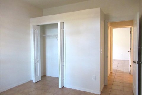 Villa ou maison à louer à Apollo Beach, Floride: 3 chambres, 131.27 m2 № 2379756 - photo 12