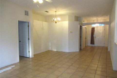 Villa ou maison à louer à Apollo Beach, Floride: 3 chambres, 131.27 m2 № 2379756 - photo 2