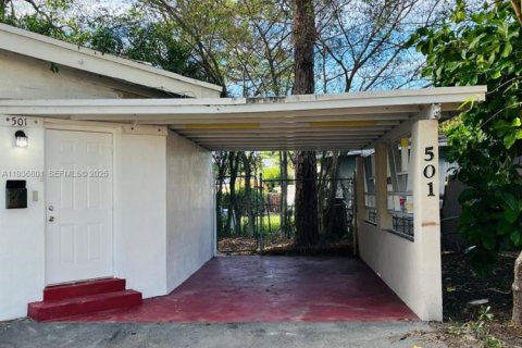 House in Fort Lauderdale, Florida 3 bedrooms, 103.03 sq.m. № 1994671 - photo 15