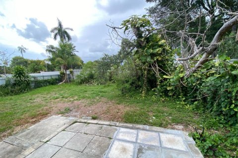 House in Hallandale Beach, Florida 2 bedrooms, 87.51 sq.m. № 1836013 - photo 22