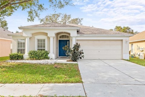 House in Riverview, Florida 3 bedrooms, 141.68 sq.m. № 2217330