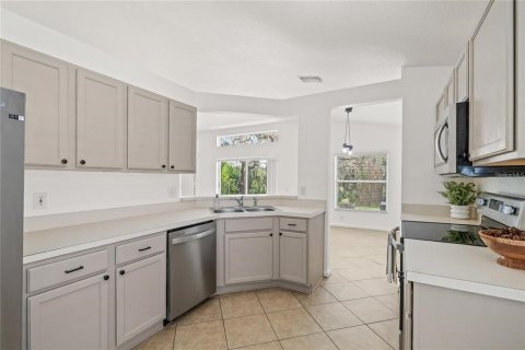 House in Riverview, Florida 3 bedrooms, 141.68 sq.m. № 2217330 - photo 3