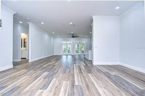 House in Clearwater, Florida 4 bedrooms, 204.11 sq.m. № 1556095 - photo 14