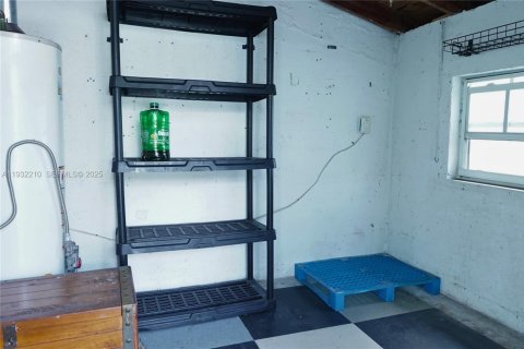 Villa ou maison à vendre à Miami, Floride: 3 chambres, 82.5 m2 № 1991494 - photo 20