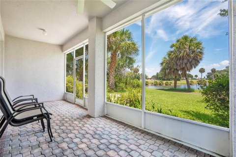 Villa ou maison à vendre à Kissimmee, Floride: 3 chambres, 213.86 m2 № 2285216 - photo 17
