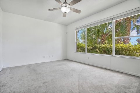 Villa ou maison à vendre à Kissimmee, Floride: 3 chambres, 213.86 m2 № 2285216 - photo 14