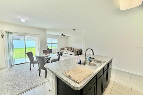 Casa en venta en Sun City Center, Florida, 4 dormitorios, 170.01 m2 № 1909920 - foto 2