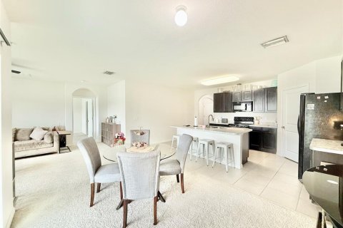 Casa en venta en Sun City Center, Florida, 4 dormitorios, 170.01 m2 № 1909920 - foto 16