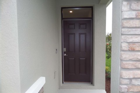 Casa en alquiler en Wildwood, Florida, 3 dormitorios, 139.73 m2 № 2266887 - foto 4