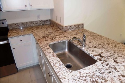 Casa en alquiler en Wildwood, Florida, 3 dormitorios, 139.73 m2 № 2266887 - foto 22