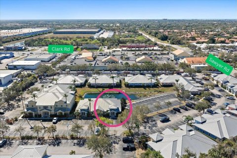 Commercial property in Sarasota, Florida 135.64 sq.m. № 2234926 - photo 3