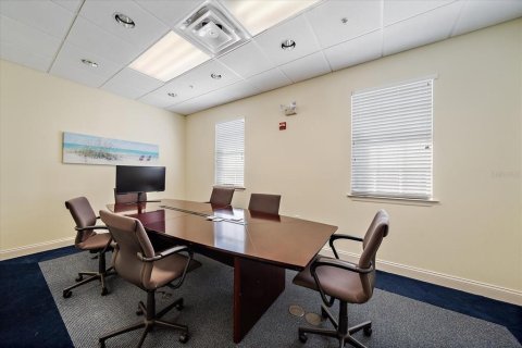 Commercial property in Sarasota, Florida 135.64 sq.m. № 2234926 - photo 13