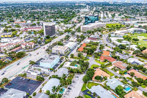 Condominio en venta en Fort Lauderdale, Florida, 2 dormitorios, 100.33 m2 № 1161652 - foto 1