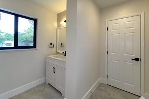 Villa ou maison à vendre à Fort Lauderdale, Floride: 3 chambres, 85.93 m2 № 2088078 - photo 10