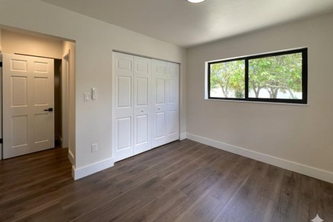 Villa ou maison à vendre à Fort Lauderdale, Floride: 3 chambres, 85.93 m2 № 2088078 - photo 15