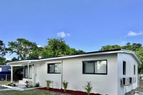 Villa ou maison à Fort Lauderdale, Floride 3 chambres, 85.93 m2 № 2088078