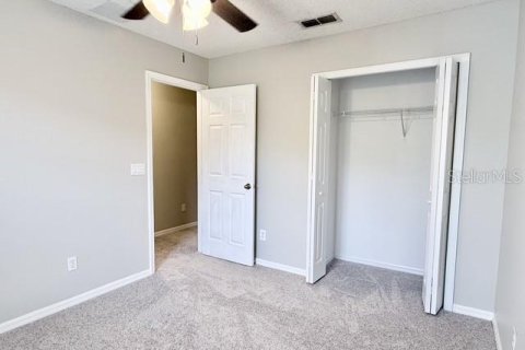 Touwnhouse à louer à Orlando, Floride: 3 chambres, 137.77 m2 № 2413748 - photo 18