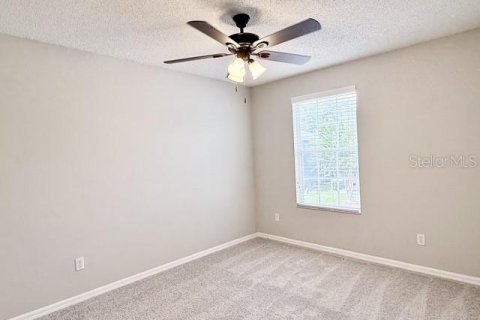 Touwnhouse à louer à Orlando, Floride: 3 chambres, 137.77 m2 № 2413748 - photo 17