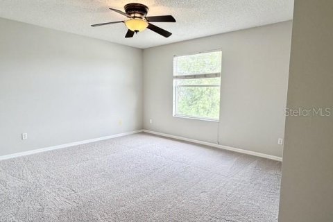 Touwnhouse à louer à Orlando, Floride: 3 chambres, 137.77 m2 № 2413748 - photo 13