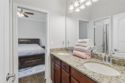 Villa ou maison à vendre à Groveland, Floride: 4 chambres, 261.06 m2 № 2427453 - photo 19