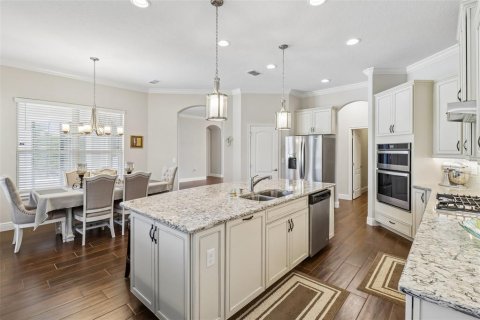 Villa ou maison à vendre à Groveland, Floride: 4 chambres, 261.06 m2 № 2427453 - photo 8