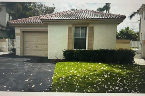 Villa ou maison à louer à Davie, Floride: 3 chambres, 126.44 m2 № 1928119 - photo 12
