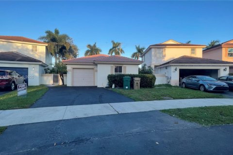 Villa ou maison à louer à Davie, Floride: 3 chambres, 126.44 m2 № 1928119 - photo 15