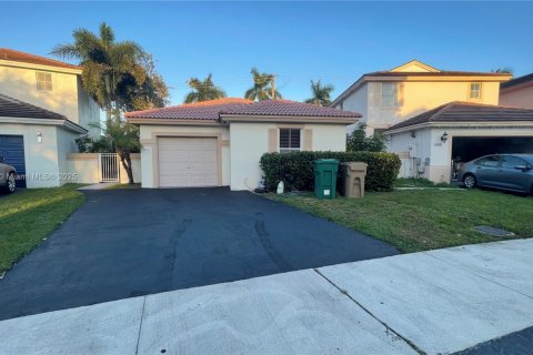 Villa ou maison à louer à Davie, Floride: 3 chambres, 126.44 m2 № 1928119 - photo 14