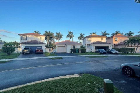 Villa ou maison à louer à Davie, Floride: 3 chambres, 126.44 m2 № 1928119 - photo 17