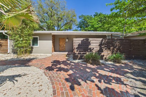 Villa ou maison à Fort Lauderdale, Floride 3 chambres, 122.07 m2 № 2051590