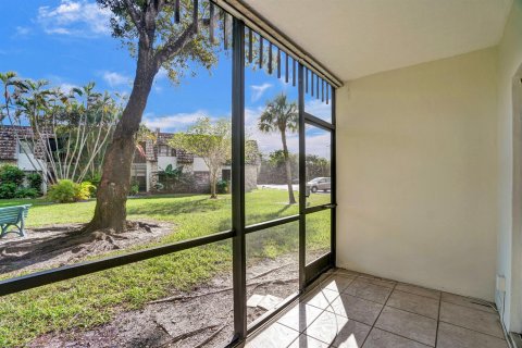 Condominio en alquiler en Oakland Park, Florida, 2 dormitorios, 97.55 m2 № 2271118 - foto 4