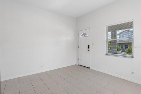 Appartement à louer à Tampa, Floride: 3 chambres, 125.98 m2 № 1873903 - photo 9