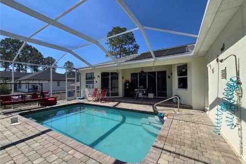 House in Lehigh Acres, Florida 3 bedrooms, 175.59 sq.m. № 2080567 - photo 23