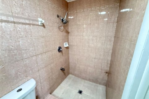 Apartment in Miami, Florida 1 bedroom, 156.82 sq.m. № 2060908 - photo 7