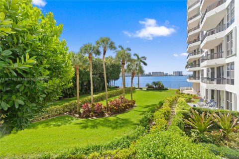 Condo in Aventura, Florida, 1 bedroom  № 1920378