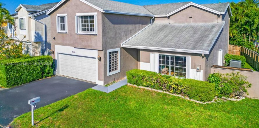 Casa en Miami, Florida 4 dormitorios, 241.92 m2 № 1844094
