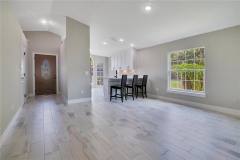 Casa en venta en Orlando, Florida, 3 dormitorios, 108.05 m2 № 1911903 - foto 2