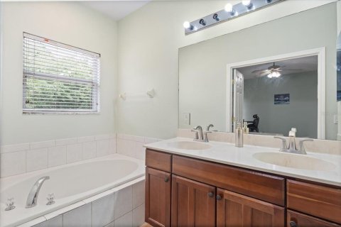 Touwnhouse à louer à Oviedo, Floride: 3 chambres, 158.4 m2 № 2401155 - photo 17