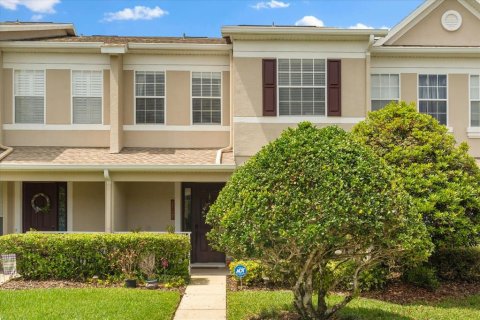Touwnhouse à louer à Oviedo, Floride: 3 chambres, 158.4 m2 № 2401155 - photo 2