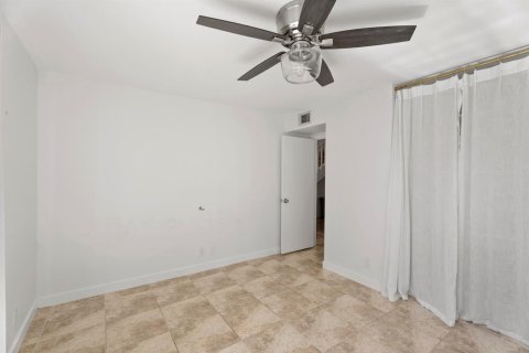 Touwnhouse à vendre à Palm Beach Gardens, Floride: 2 chambres, 138.52 m2 № 2077501 - photo 12