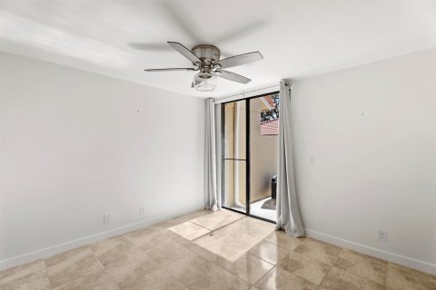Touwnhouse à vendre à Palm Beach Gardens, Floride: 2 chambres, 138.52 m2 № 2077501 - photo 11